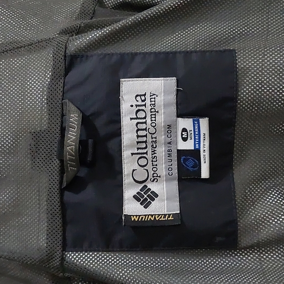 Men's columbia Titanium hooded jacket Medium - Picture 3 of 9